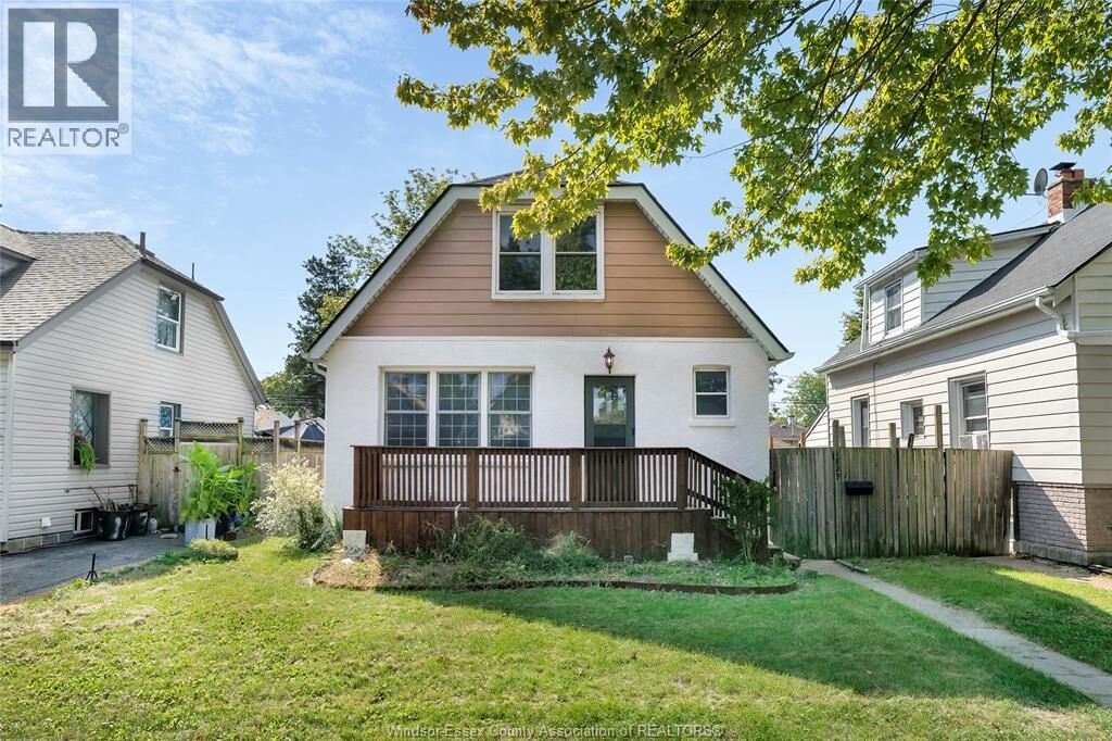 Property Photo:  1825 Windermere  ON N8W 2S3 