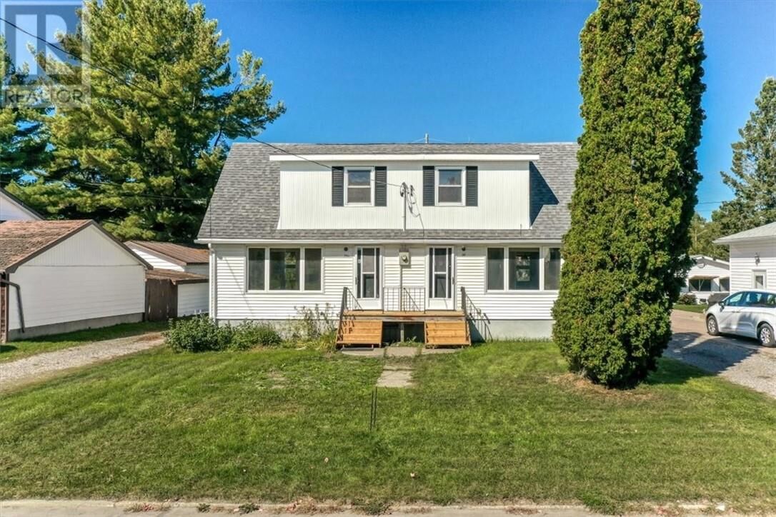 Property Photo:  35-35A Fir Street  ON P0M 2R0 
