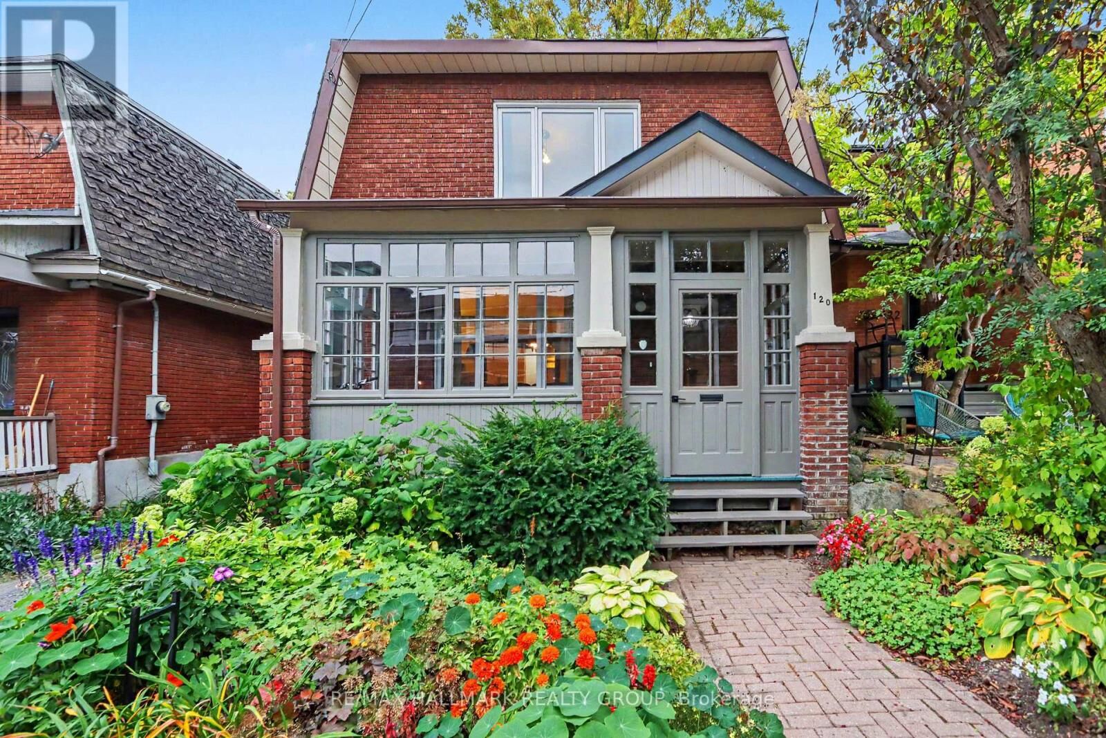 Property Photo:  120 Hopewell Avenue  ON K1S 2Z3 