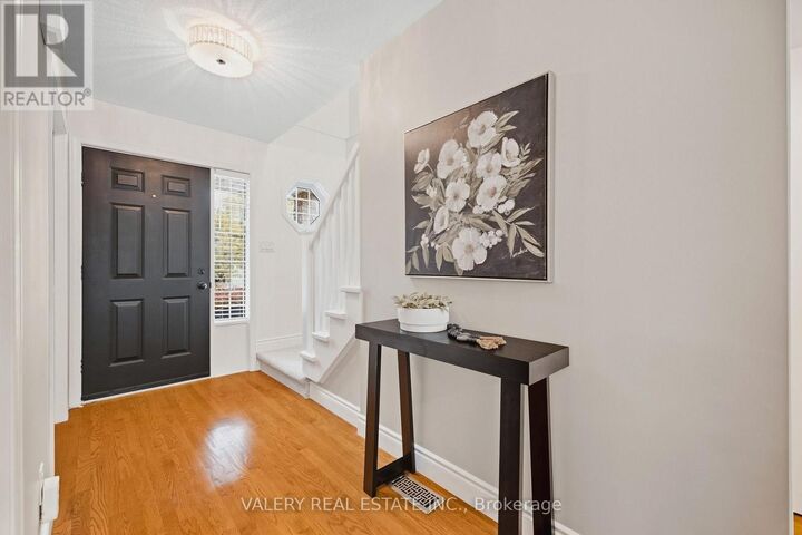 Property Photo: 211 Eastforest Trail ON N2N 3E8