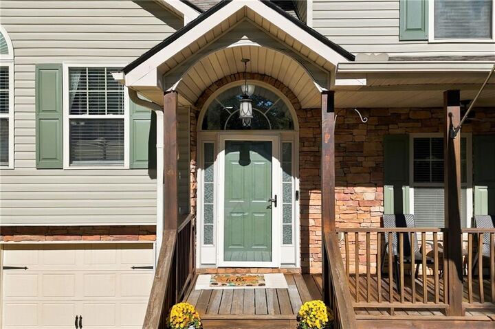 Property Photo:  37 Jacobs Bend  GA 30175 