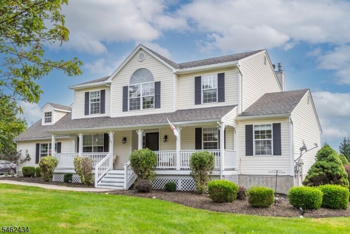 Property Photo:  20 Carly Dr  NJ 07461 