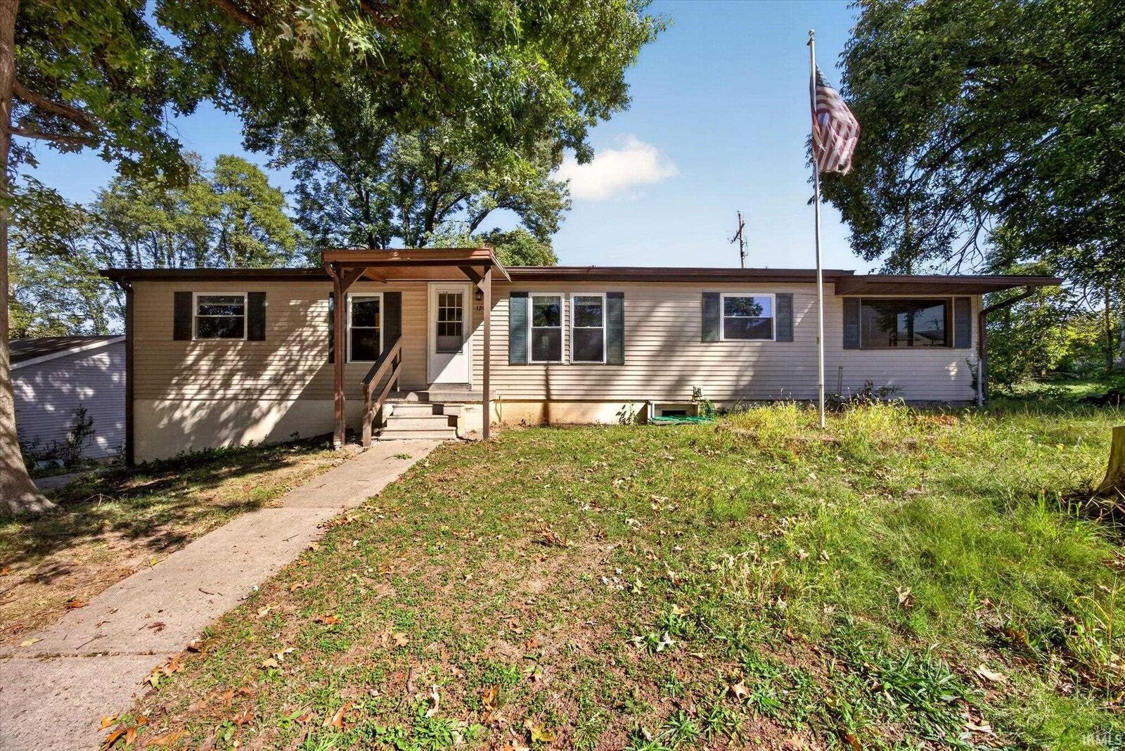 Property Photo:  1201 W Green Tree Lane  IN 47403 