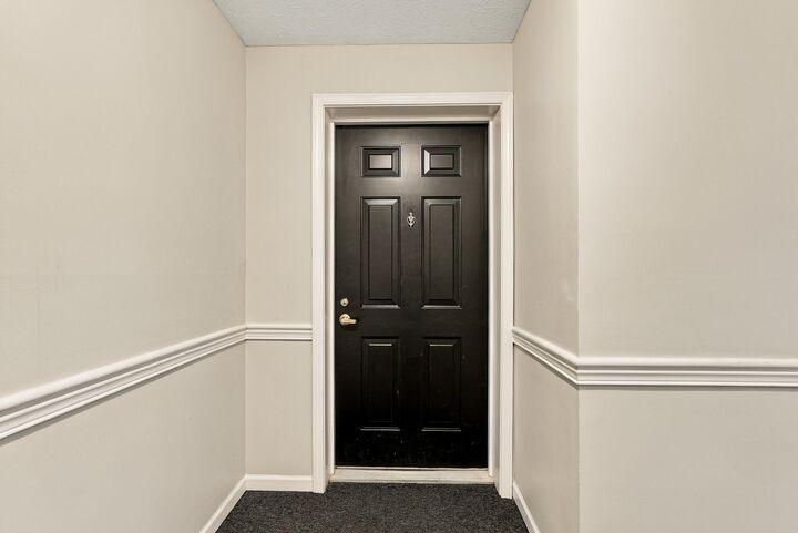 Property Photo: 2312 Remington Way 1202 KY 40511