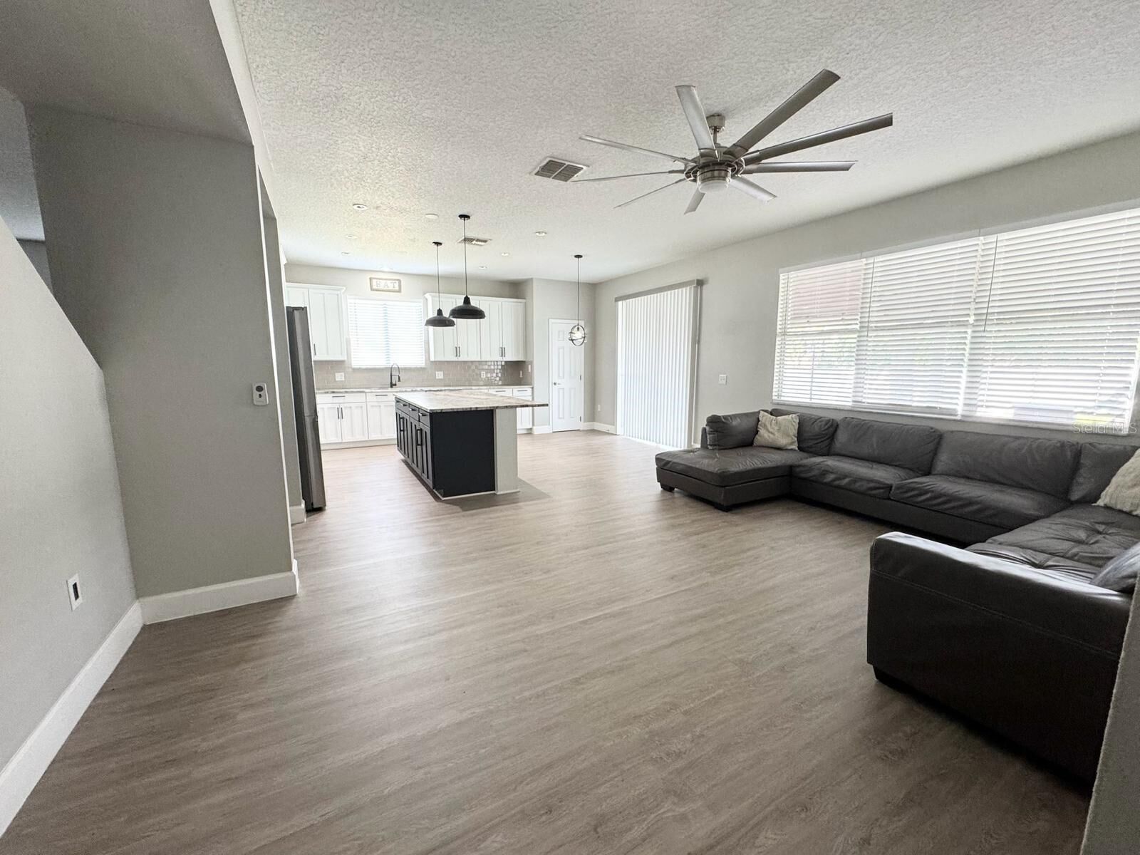 Property Photo:  10313 Stratford Pointe Avenue  FL 32832 