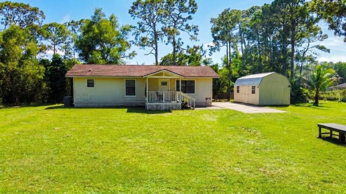 Property Photo: 16140 E Preakness Drive FL 33470