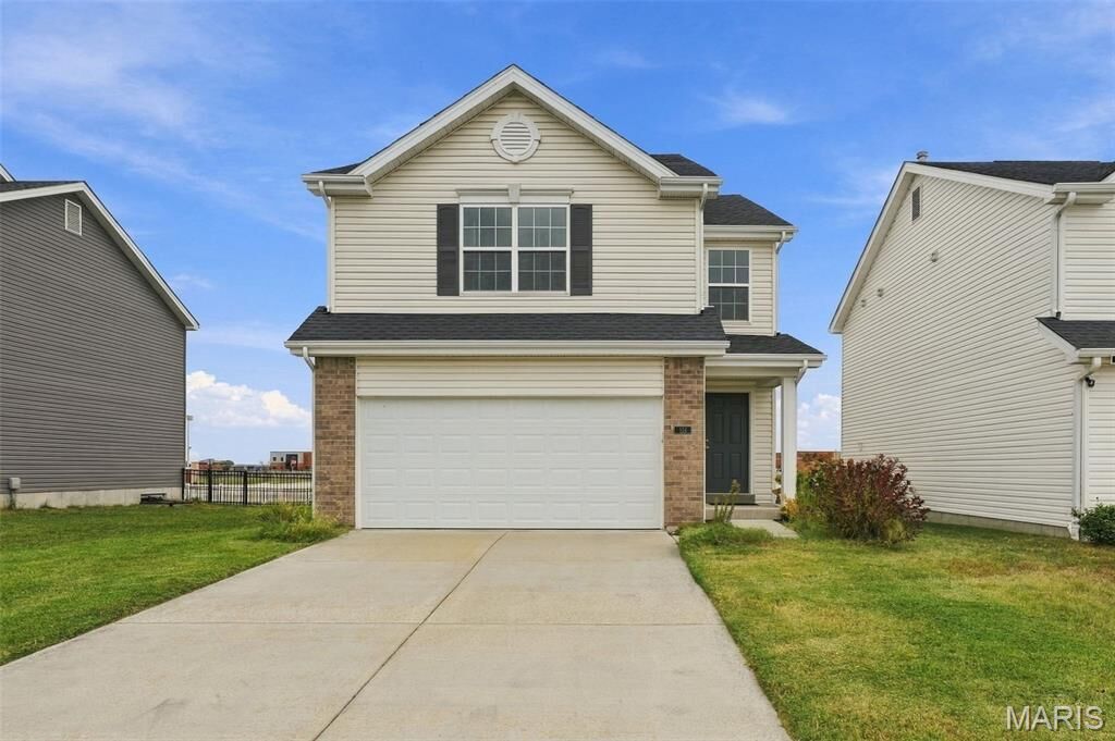 Property Photo: 104 Baycrest Court MO 63301