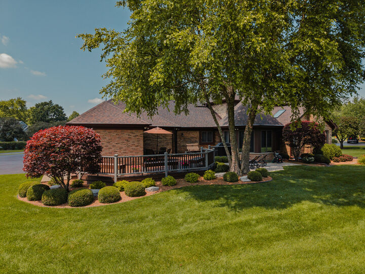Property Photo:  1406 Afton Circle  IL 60010 