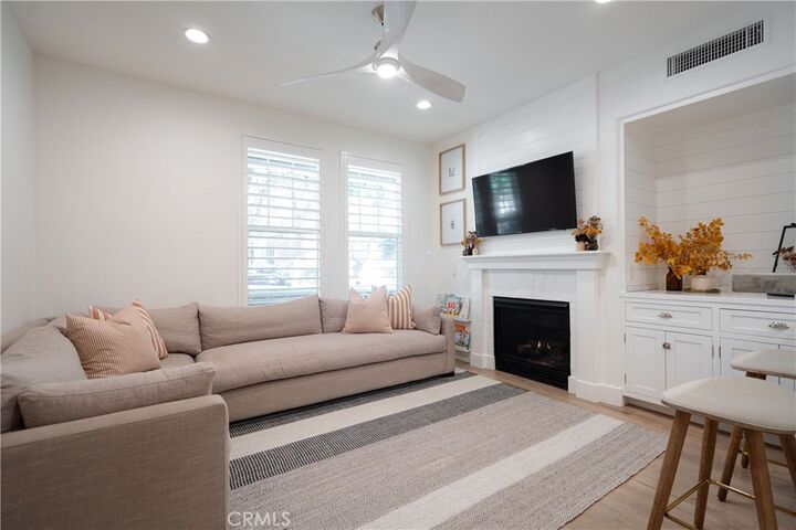 Property Photo:  14 Bayley  CA 92694 