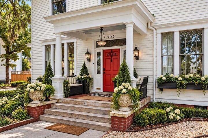 Property Photo:  303 W 36th Street  GA 31401 
