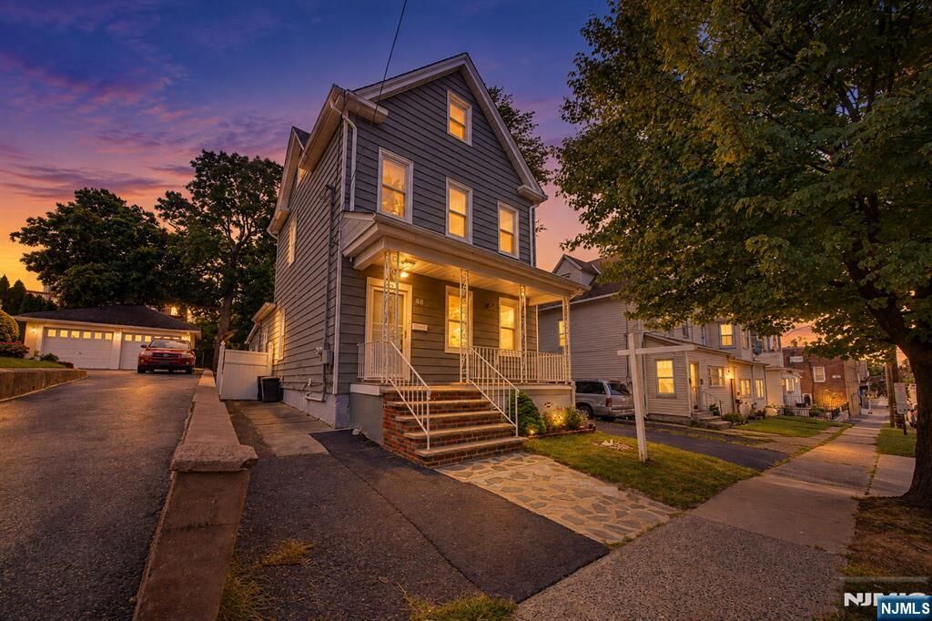 Property Photo:  88 Boiling Springs Avenue  NJ 07073 