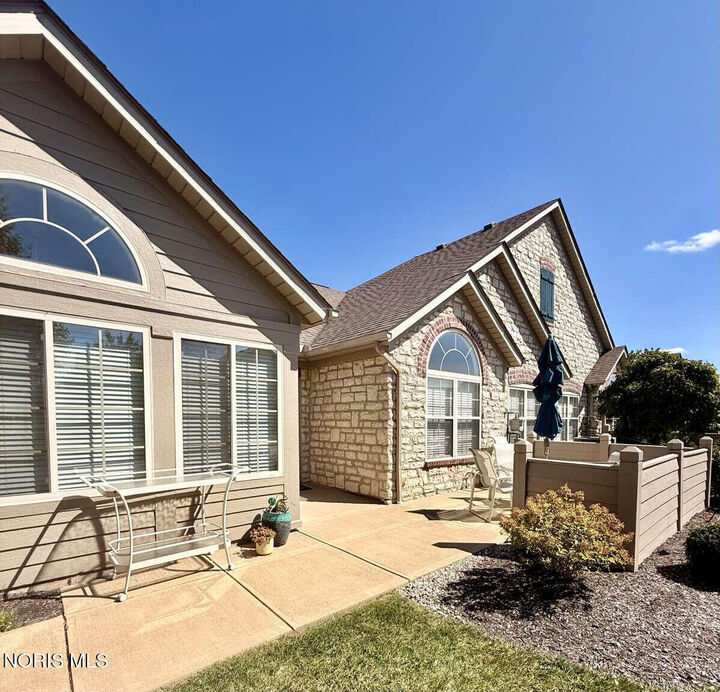 Property Photo:  2835 N Canterbury Circle A  OH 43452 