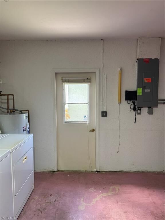 Property Photo: 4235 Molokai Dr 6 FL 34112