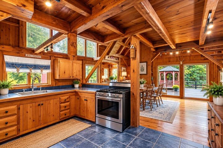 Property Photo: 40 James Lane NH 03780