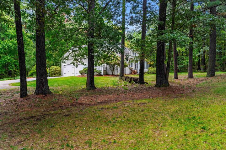 Property Photo:  158 Farley Road  NH 03049 