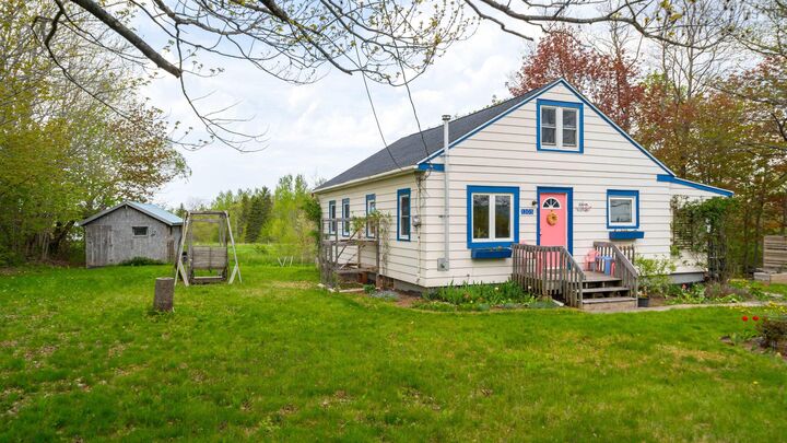 Property Photo:  1305 Ridge Road  NS B4P 2R1 