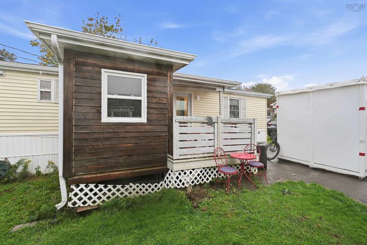 Property Photo:  32 Earleton Avenue  NS B2Y 2A7 