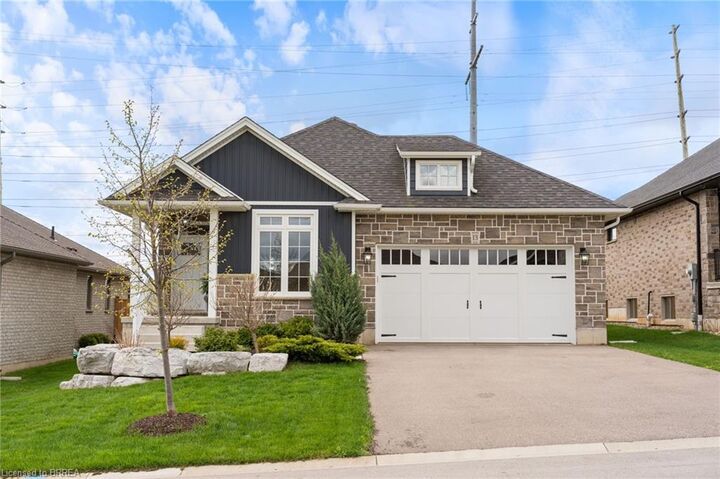 Property Photo:  13 Masters Lane  ON N3L 0H3 