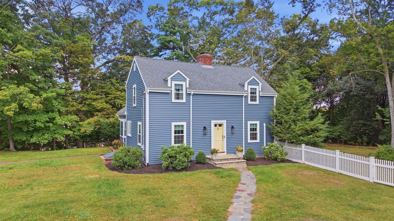 Property Photo:  38 Fairmount Road  MA 01867 