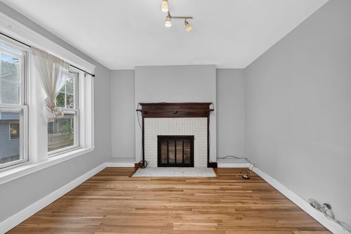 Property Photo:  11 Vinal St 5  MA 02135 