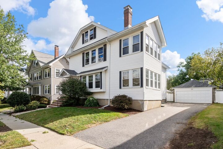 Property Photo:  106 Poplar St 1  MA 02472 