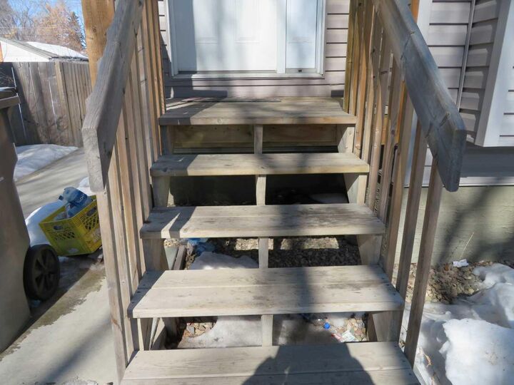 Property Photo:  4812 45 Street 3  SK S9V 0H9 