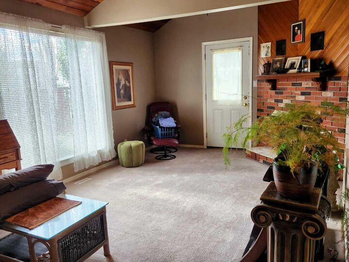 Property Photo: 3203 50 Avenue SK S9V 0N8