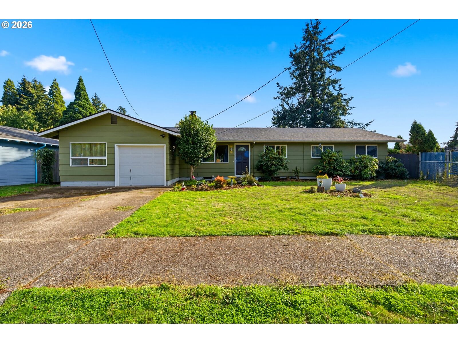 Property Photo:  4488 Knoop Ave  OR 97402 
