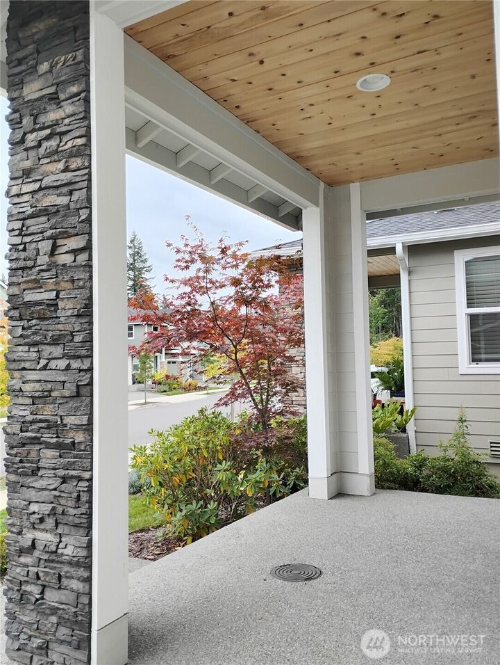 Property Photo: 33533 Juniper Avenue SE WA 98010