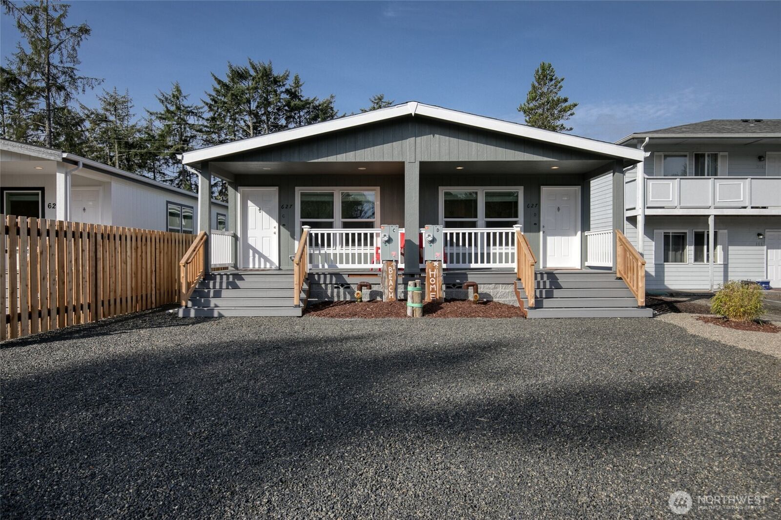 Property Photo: 627 -D Sunset Avenue NE WA 98569
