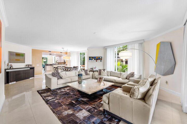Property Photo: 411 N New River Drive E 401 FL 33301
