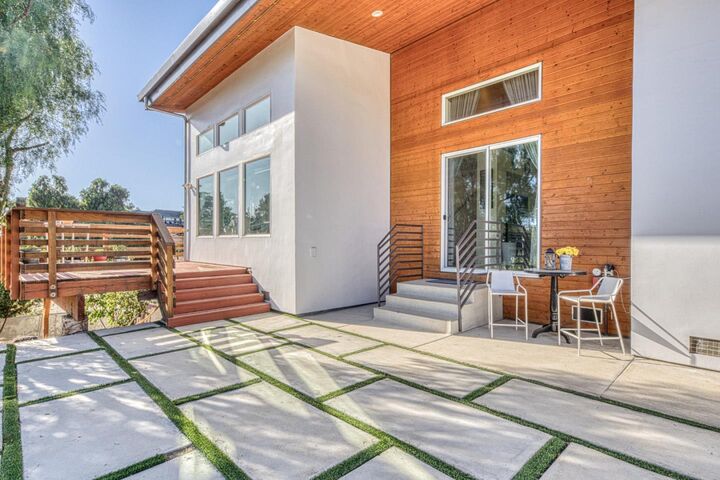 Property Photo:  1220 Mulberry Street  CA 95023 