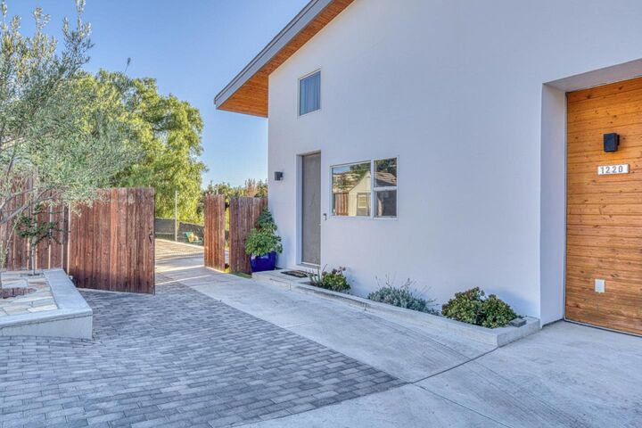 Property Photo: 1220 Mulberry Street CA 95023