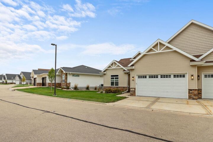 Property Photo: 12 Prince Way WI 53711