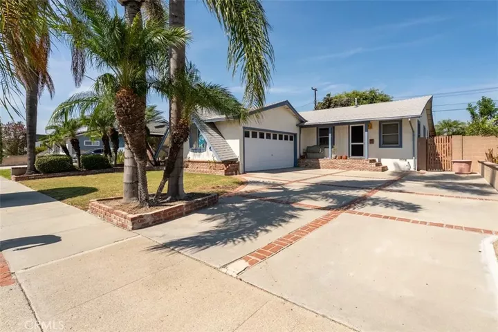 Property Photo: 5821 Lime CA 90630