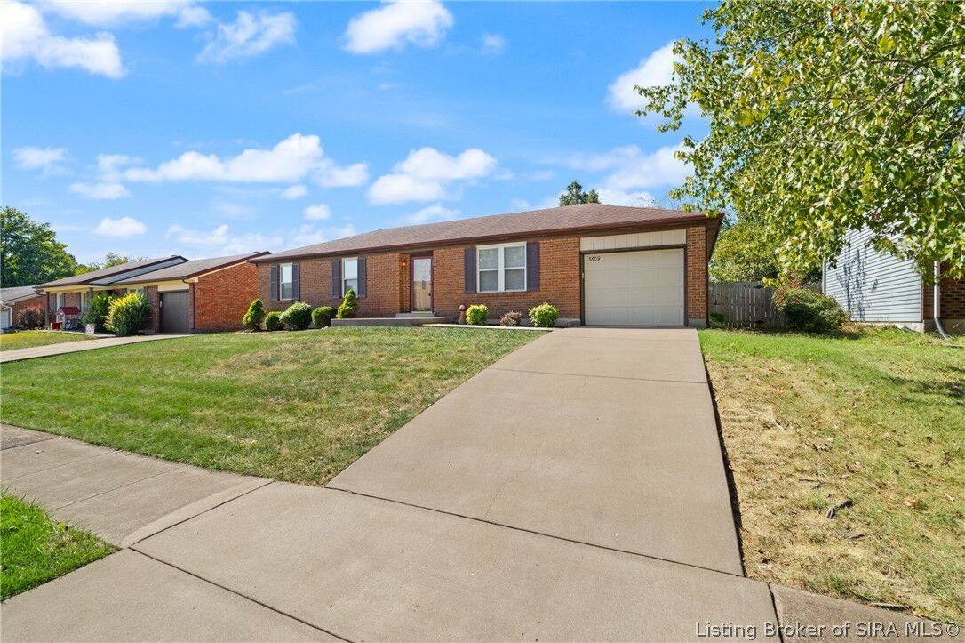 Property Photo:  3609 Gray Fox Drive  IN 47150 
