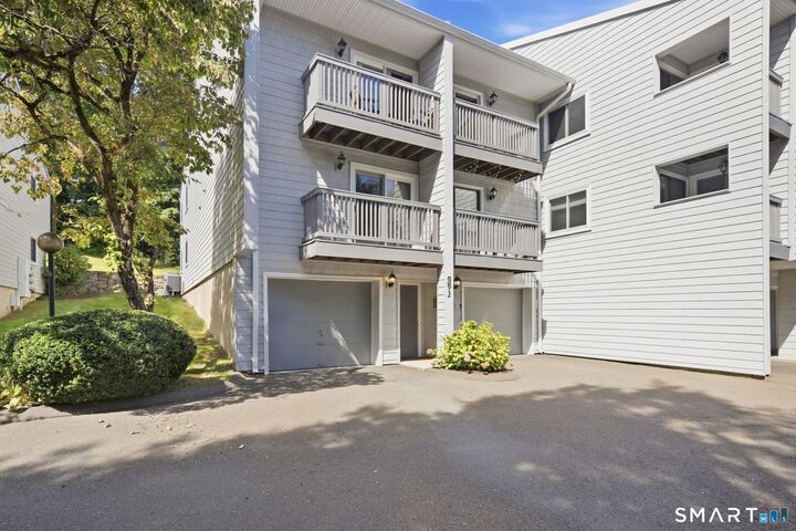 Property Photo:  16 Rockmeadow Road I  CT 06850 