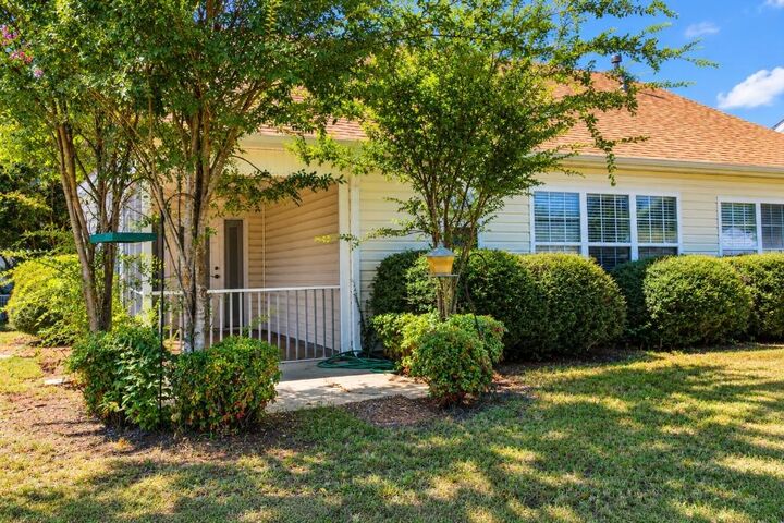 Property Photo: 516 Thurston Court SC 29388