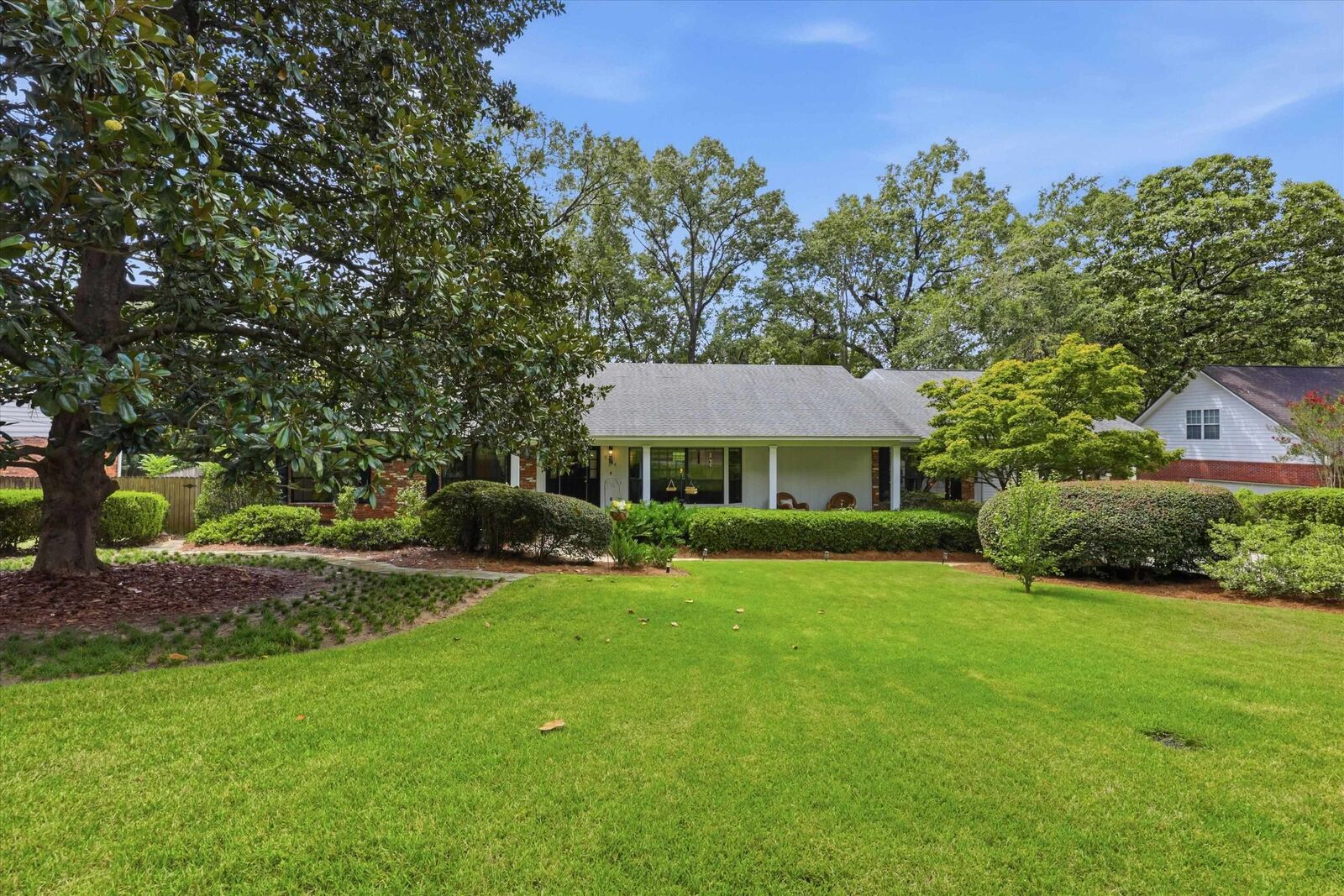 Property Photo:  2409 Oakdale Street  FL 32308 