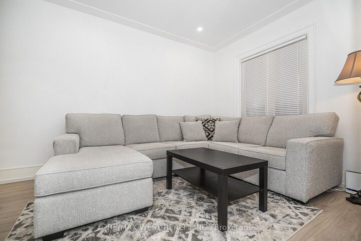 Property Photo:  83 Scott Road  ON M6M 3T3 