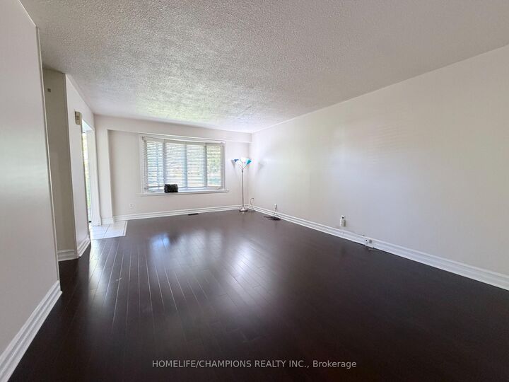 Property Photo: 1143 Valley Court ON L1J 3M4