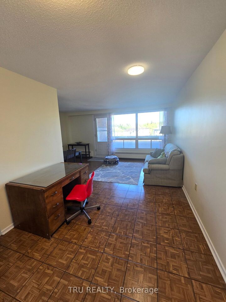 Property Photo: 915 Elmsmere Road 507 ON K1J 8H8
