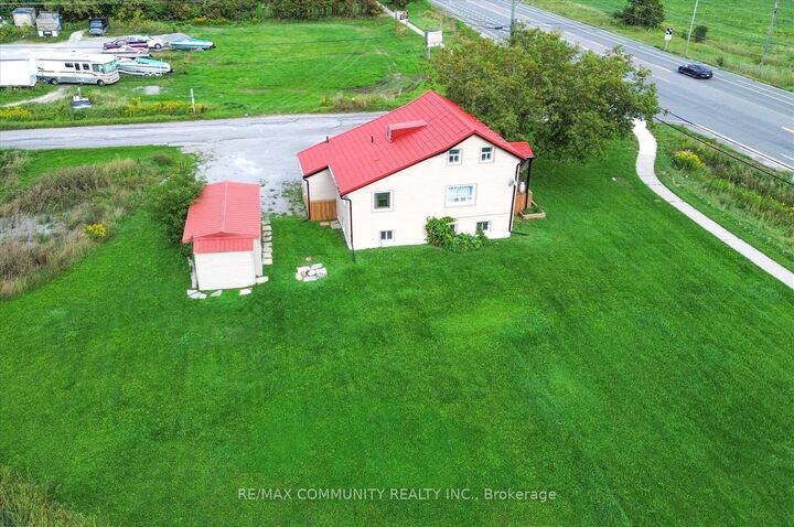 Property Photo: 6 Sunkist Road ON L0E 1N0