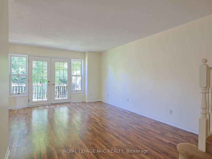 Property Photo:  11 Willver Drive  ON L2M 7Y1 