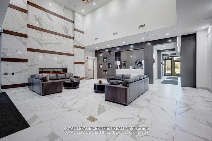 Property Photo:  1050 Main Street E 114  ON L9T 9M3 