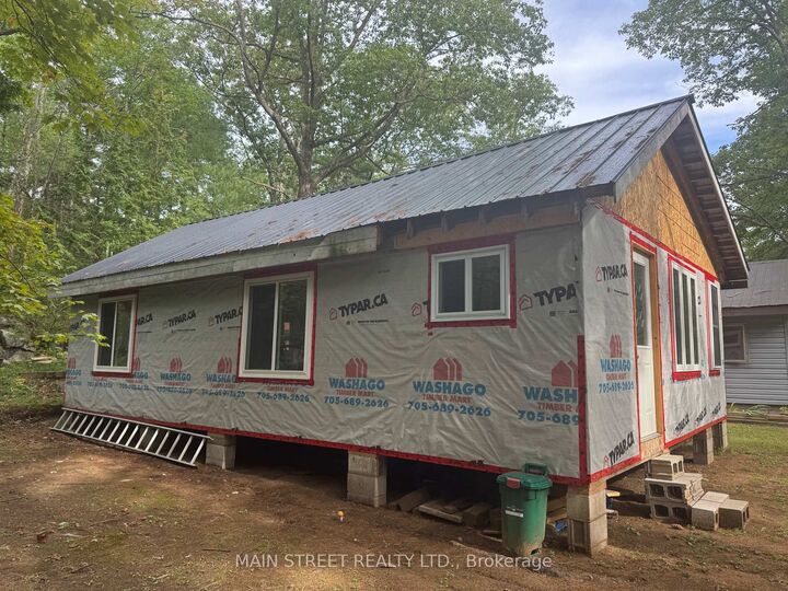 Property Photo: 1007 Racoon Road 22 ON P1P 0C2