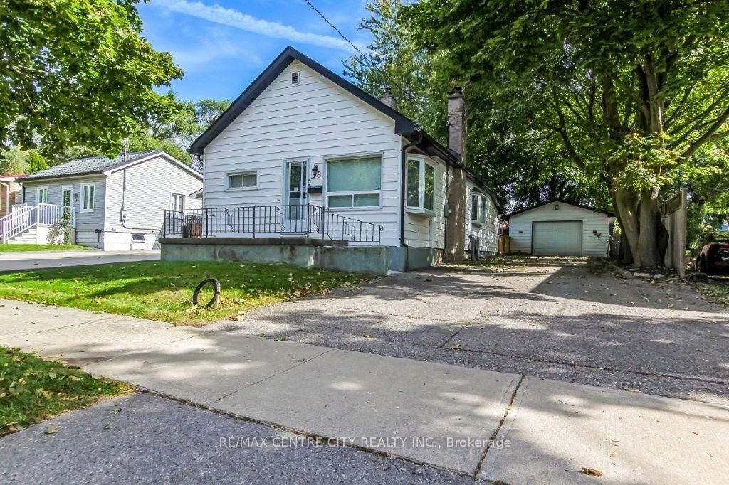 Property Photo:  78 Stuart Street  ON N5Y 1S3 