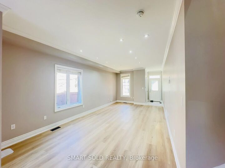 Property Photo:  80 Greenstem Crescent  ON L8E 0A8 