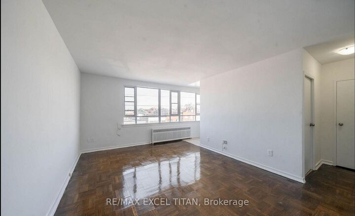 Property Photo:  2505 Eglinton Avenue W G1  ON M1K 2R1 
