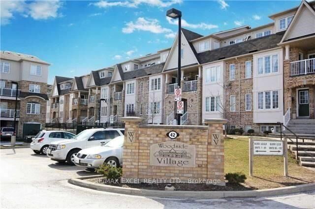 Property Photo:  42 Pinery Trail 2  ON M1B 6H6 